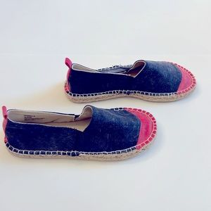 Brooks Brothers - Blue and Pink Espadrilles - Size 5 - NWT